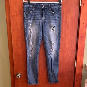 American eagle distressed high rise jegging size 12